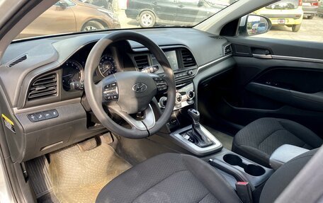 Hyundai Elantra VI рестайлинг, 2018 год, 1 670 000 рублей, 10 фотография