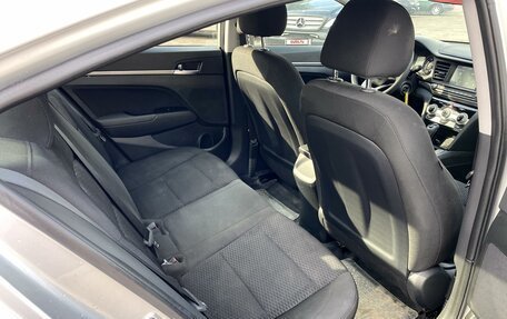 Hyundai Elantra VI рестайлинг, 2018 год, 1 670 000 рублей, 12 фотография