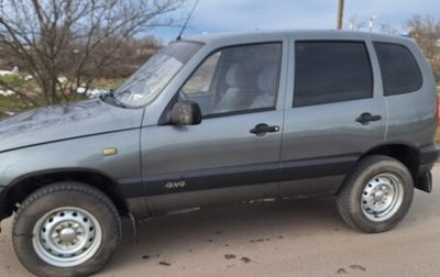 Chevrolet Niva I рестайлинг, 2005 год, 450 000 рублей, 1 фотография