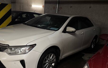 Toyota Camry, 2015 год, 1 600 000 рублей, 14 фотография