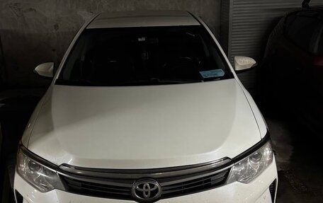 Toyota Camry, 2015 год, 1 600 000 рублей, 3 фотография