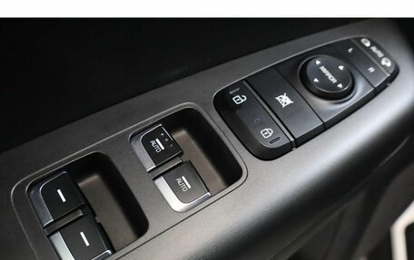 KIA Sportage IV рестайлинг, 2019 год, 2 275 000 рублей, 15 фотография