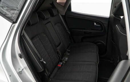 KIA Venga I, 2013 год, 987 077 рублей, 7 фотография