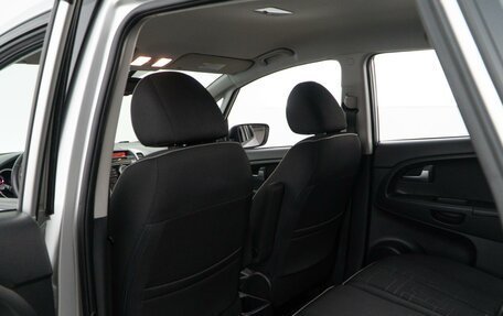 KIA Venga I, 2013 год, 987 077 рублей, 11 фотография