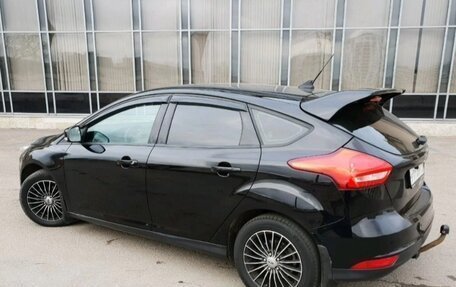 Ford Focus III, 2017 год, 650 000 рублей, 2 фотография