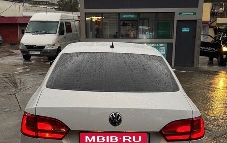 Volkswagen Jetta VI, 2012 год, 1 100 000 рублей, 4 фотография
