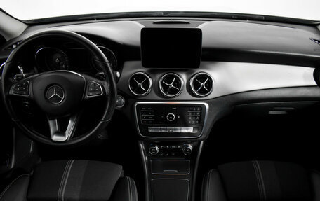 Mercedes-Benz GLA, 2019 год, 2 249 000 рублей, 14 фотография