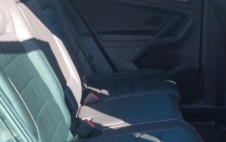 Volkswagen Tiguan II, 2021 год, 3 200 000 рублей, 7 фотография