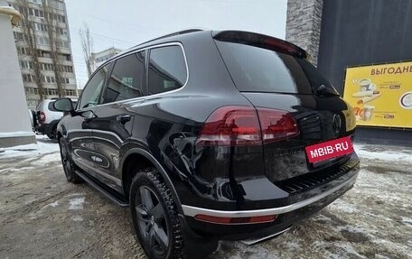 Volkswagen Touareg III, 2016 год, 4 400 000 рублей, 5 фотография