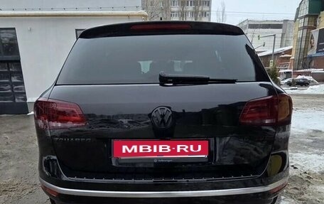 Volkswagen Touareg III, 2016 год, 4 400 000 рублей, 8 фотография