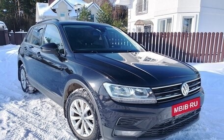 Volkswagen Tiguan II, 2020 год, 2 050 000 рублей, 2 фотография