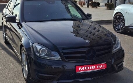 Mercedes-Benz C-Класс, 2013 год, 1 800 000 рублей, 2 фотография