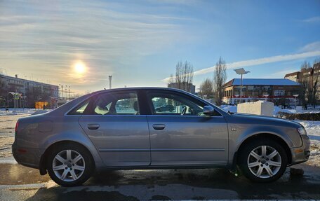 Audi A4, 2004 год, 1 130 000 рублей, 2 фотография