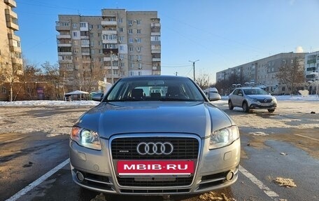 Audi A4, 2004 год, 1 130 000 рублей, 7 фотография