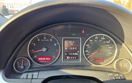 Audi A4, 2004 год, 1 130 000 рублей, 13 фотография