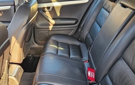 Audi A4, 2004 год, 1 130 000 рублей, 11 фотография