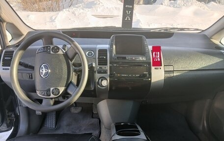 Toyota Prius, 2008 год, 730 000 рублей, 17 фотография