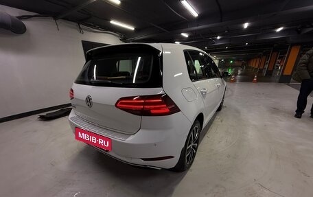 Volkswagen Golf VII, 2019 год, 2 000 000 рублей, 6 фотография