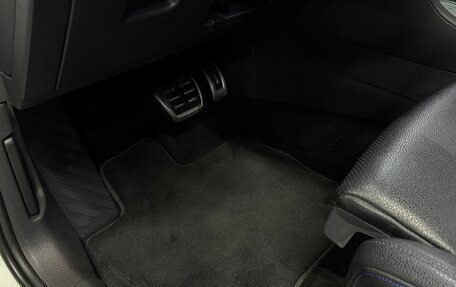 Volkswagen Golf VII, 2019 год, 2 000 000 рублей, 13 фотография