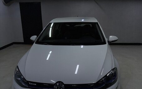 Volkswagen Golf VII, 2019 год, 2 000 000 рублей, 16 фотография