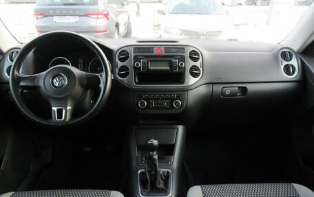 Volkswagen Tiguan I, 2011 год, 1 090 000 рублей, 13 фотография