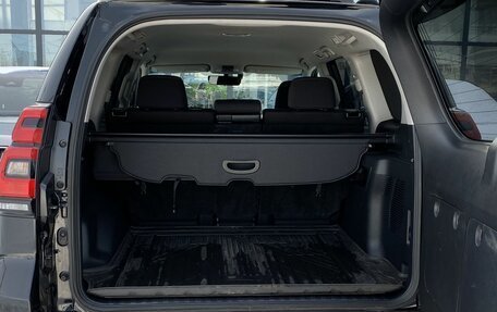 Toyota Land Cruiser Prado 150 рестайлинг 2, 2020 год, 5 899 000 рублей, 10 фотография