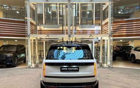 Land Rover Range Rover IV рестайлинг, 2025 год, 22 990 000 рублей, 10 фотография