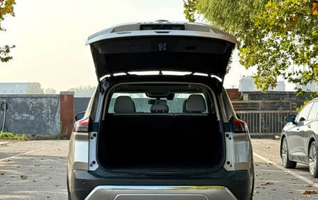 Nissan X-Trail, 2023 год, 4 499 999 рублей, 8 фотография