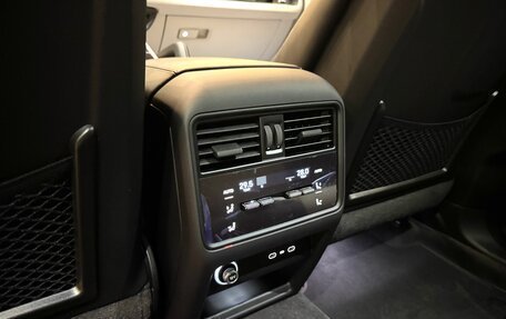 Porsche Cayenne III, 2025 год, 17 490 000 рублей, 26 фотография