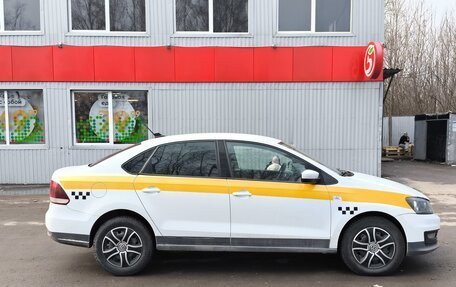 Volkswagen Polo VI (EU Market), 2019 год, 650 000 рублей, 2 фотография