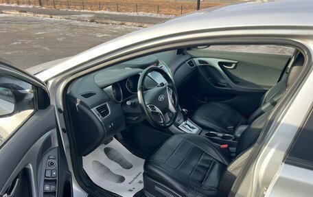 Hyundai Avante, 2011 год, 959 000 рублей, 10 фотография