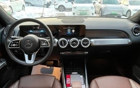 Mercedes-Benz GLB, 2021 год, 2 950 000 рублей, 8 фотография