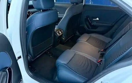 Mercedes-Benz A-Класс, 2023 год, 2 350 469 рублей, 10 фотография