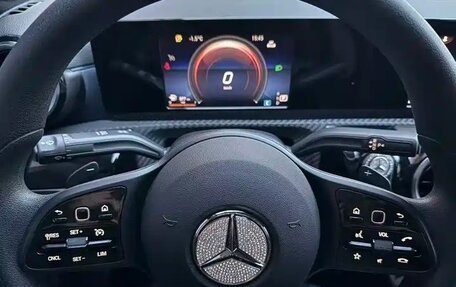 Mercedes-Benz A-Класс, 2023 год, 2 350 469 рублей, 15 фотография