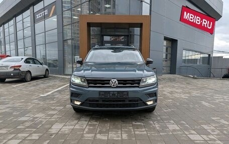 Volkswagen Tiguan II, 2020 год, 2 550 000 рублей, 2 фотография