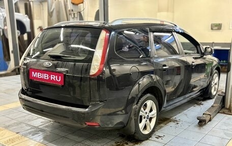 Ford Focus II рестайлинг, 2010 год, 499 000 рублей, 3 фотография