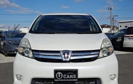 Toyota ISis I, 2013 год, 1 080 000 рублей, 2 фотография