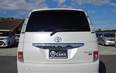 Toyota ISis I, 2013 год, 1 080 000 рублей, 5 фотография