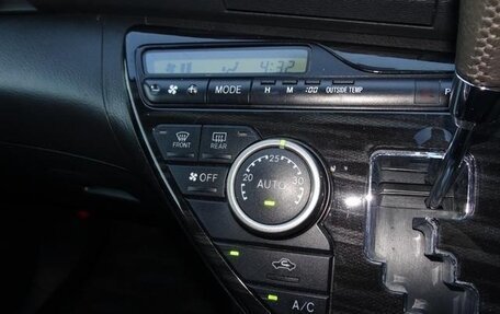 Toyota ISis I, 2013 год, 1 080 000 рублей, 18 фотография