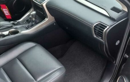 Lexus NX I, 2015 год, 2 850 000 рублей, 7 фотография