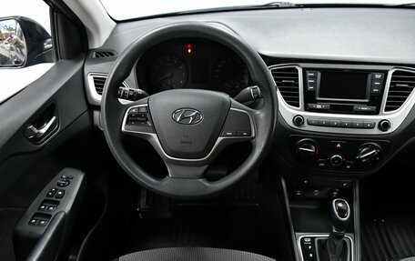 Hyundai Solaris II рестайлинг, 2019 год, 1 397 000 рублей, 11 фотография