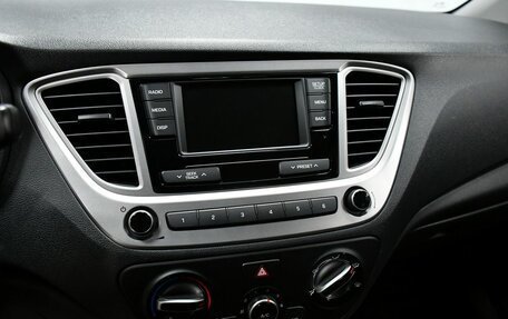 Hyundai Solaris II рестайлинг, 2019 год, 1 397 000 рублей, 13 фотография