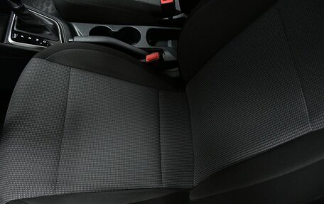 Hyundai Solaris II рестайлинг, 2019 год, 1 397 000 рублей, 18 фотография