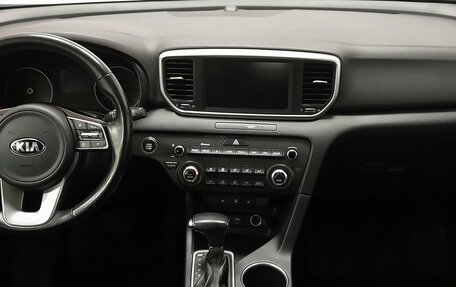 KIA Sportage IV рестайлинг, 2020 год, 2 399 000 рублей, 11 фотография