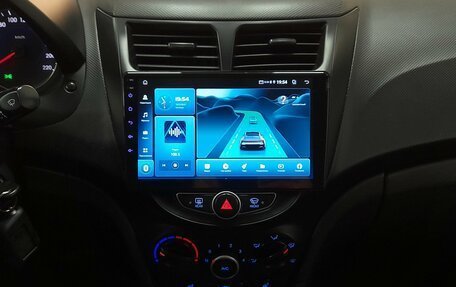 Hyundai Solaris II рестайлинг, 2011 год, 799 000 рублей, 14 фотография