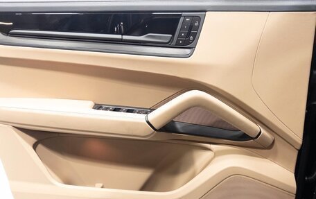 Porsche Cayenne III, 2026 год, 27 990 000 рублей, 14 фотография