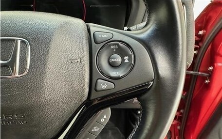 Honda Vezel, 2017 год, 1 800 000 рублей, 3 фотография