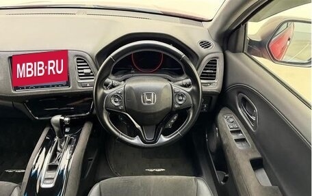 Honda Vezel, 2017 год, 1 800 000 рублей, 8 фотография