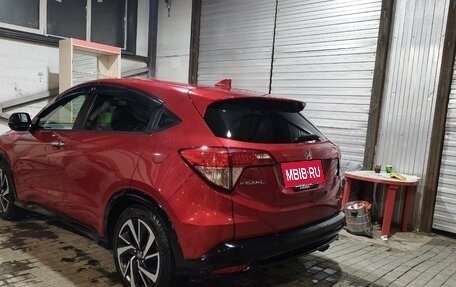 Honda Vezel, 2017 год, 1 800 000 рублей, 12 фотография