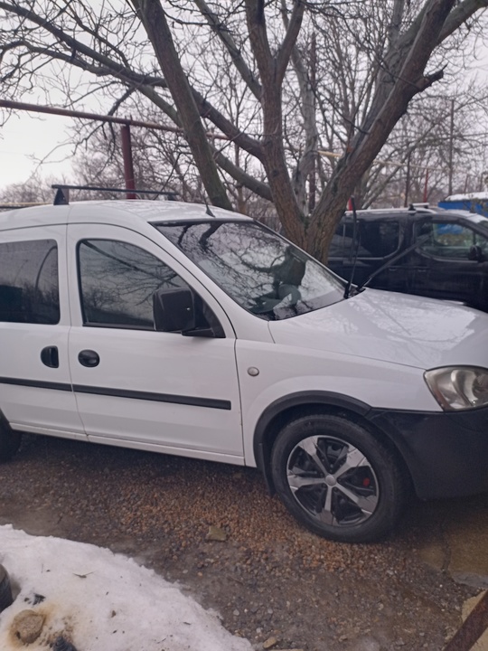 Opel Combo C рестайлинг, 2005 год, 450 000 рублей, 4 фотография